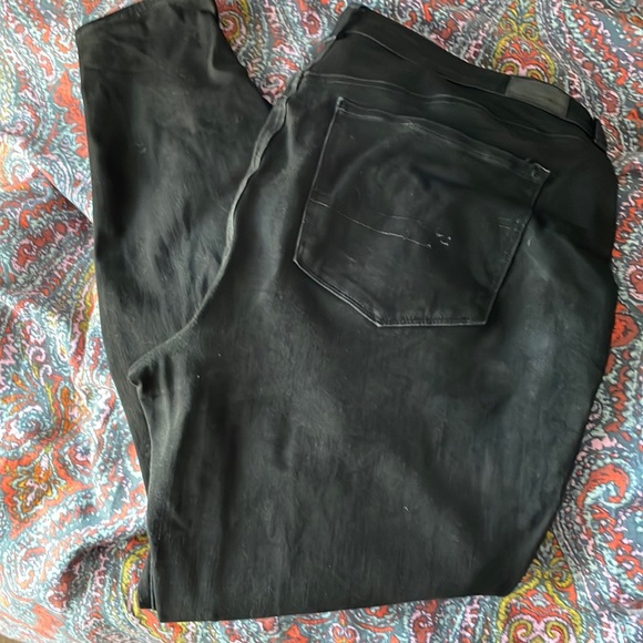 NWOT American Eagle Black Size 16 Dream Stretch Hi-Rise Jegging Jeans - Picture 1 of 4